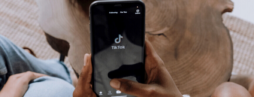 TikTok広告の種類は大きく分けて予約型・運用型の2種類